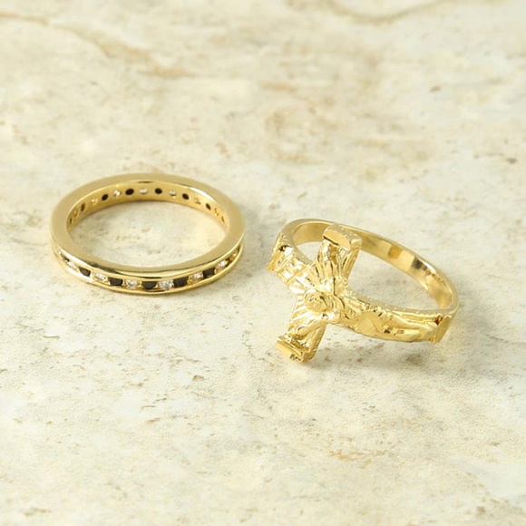 NEW Vanessa Mooney gold THE CROSS RING gold ring - Picture 2 of 7